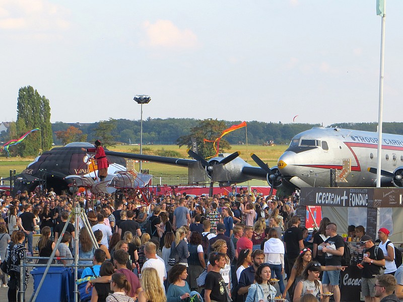 Lollapalooza-Festival auf dem Flugfeld Tempelhof in Berlin